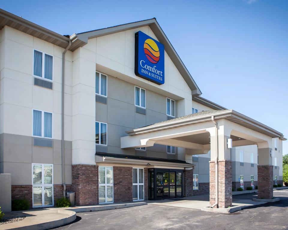 Comfort Inn & Suites Harrisonville Экстерьер фото