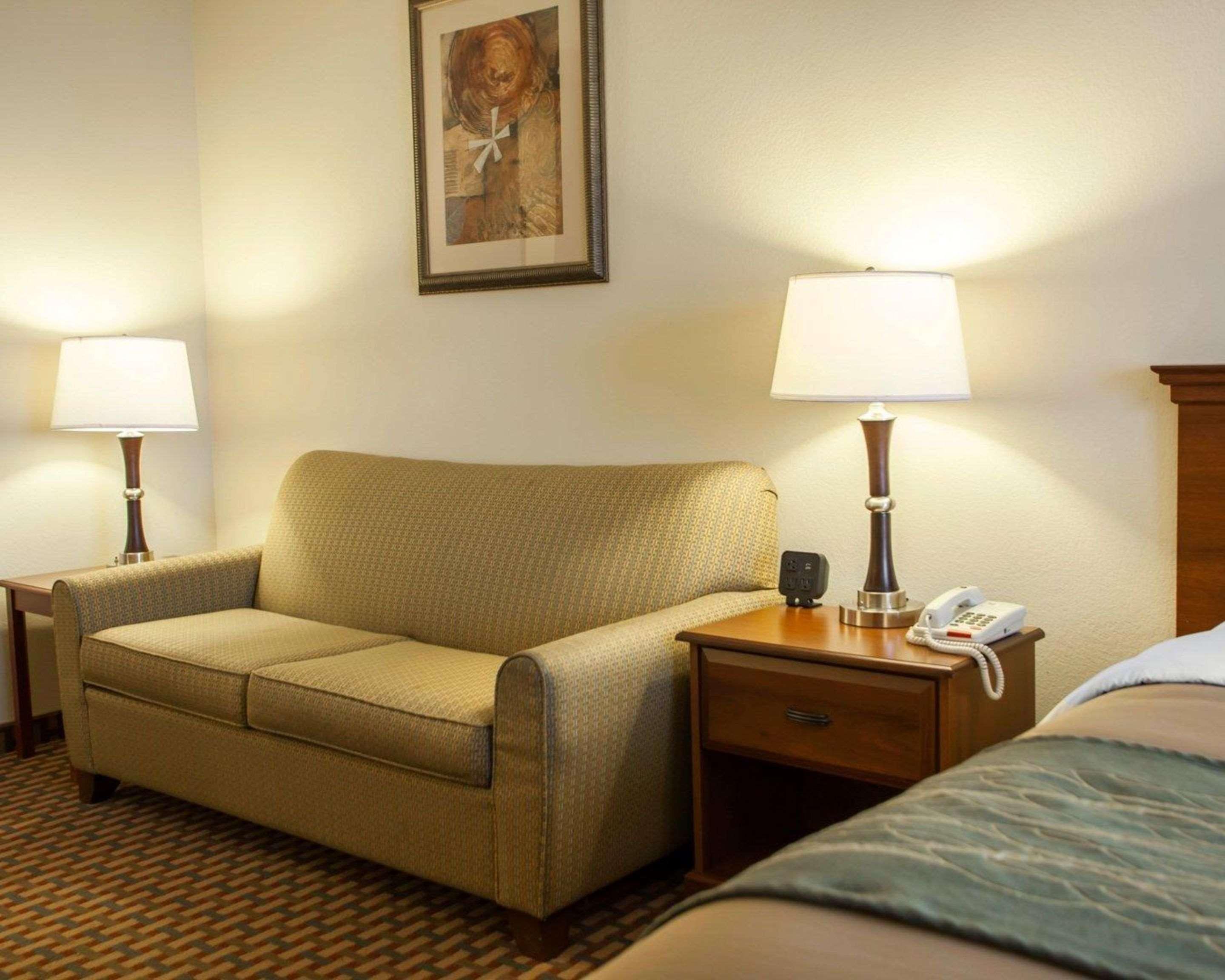 Comfort Inn & Suites Harrisonville Экстерьер фото