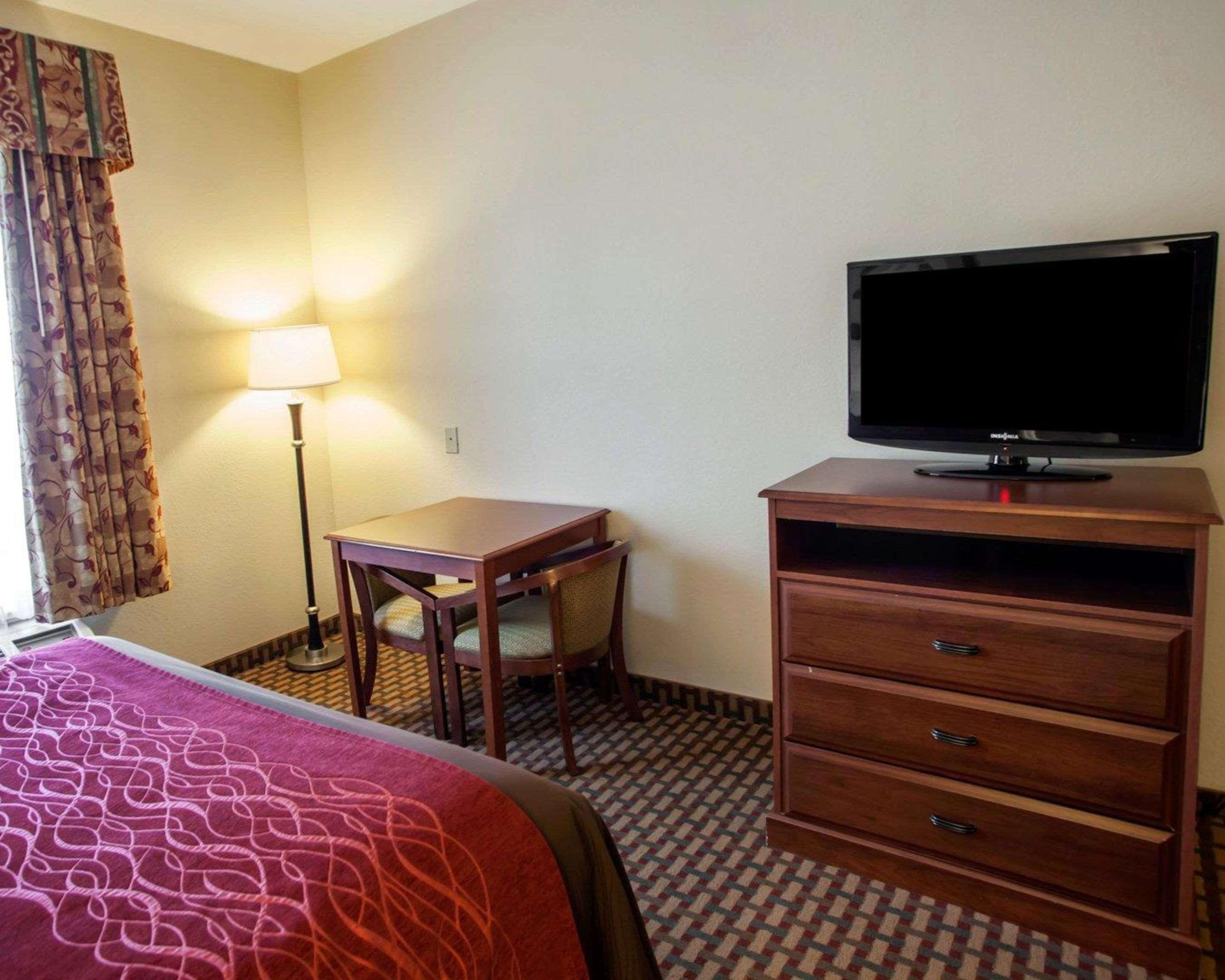 Comfort Inn & Suites Harrisonville Экстерьер фото