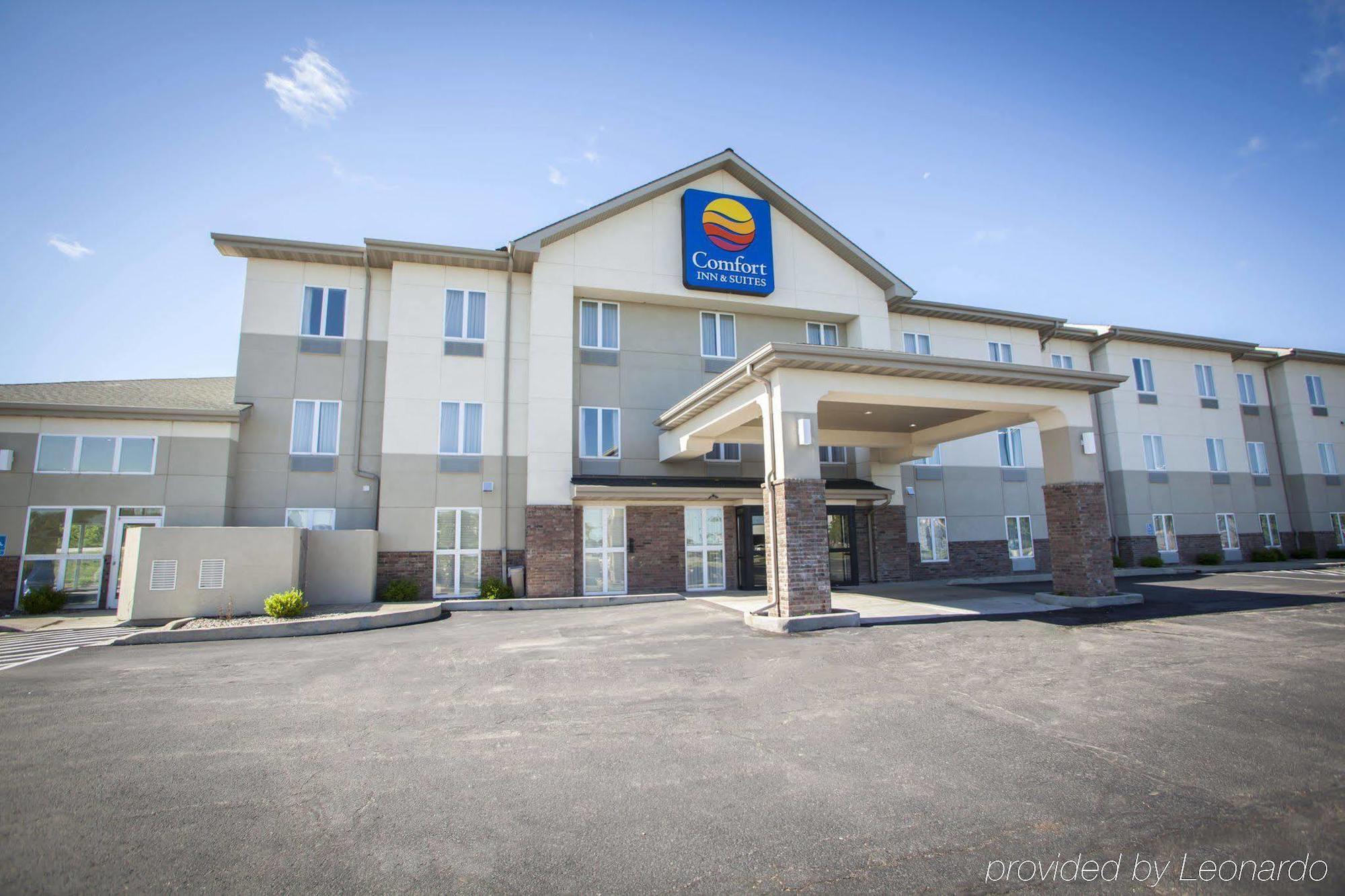 Comfort Inn & Suites Harrisonville Экстерьер фото