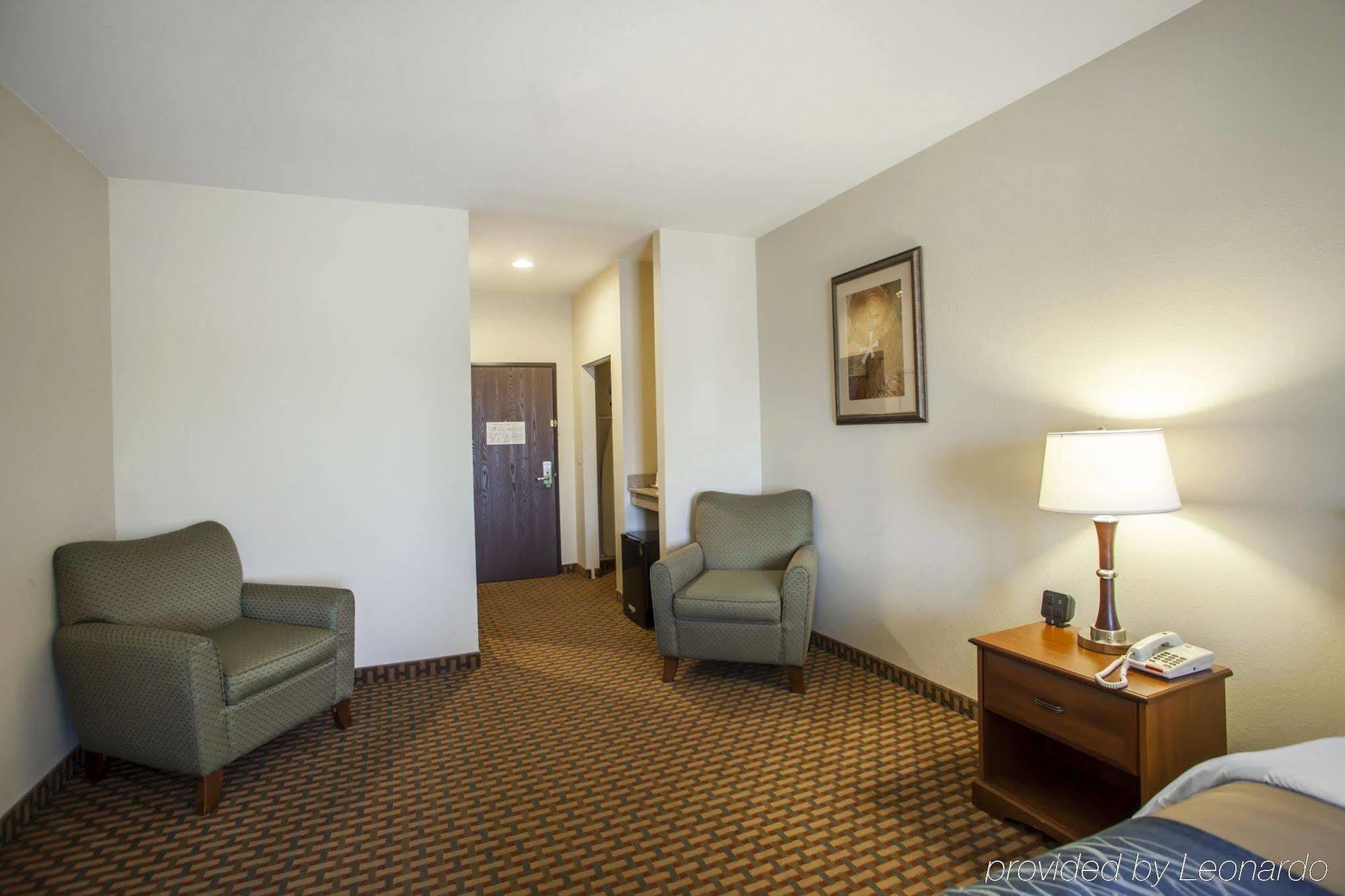 Comfort Inn & Suites Harrisonville Экстерьер фото