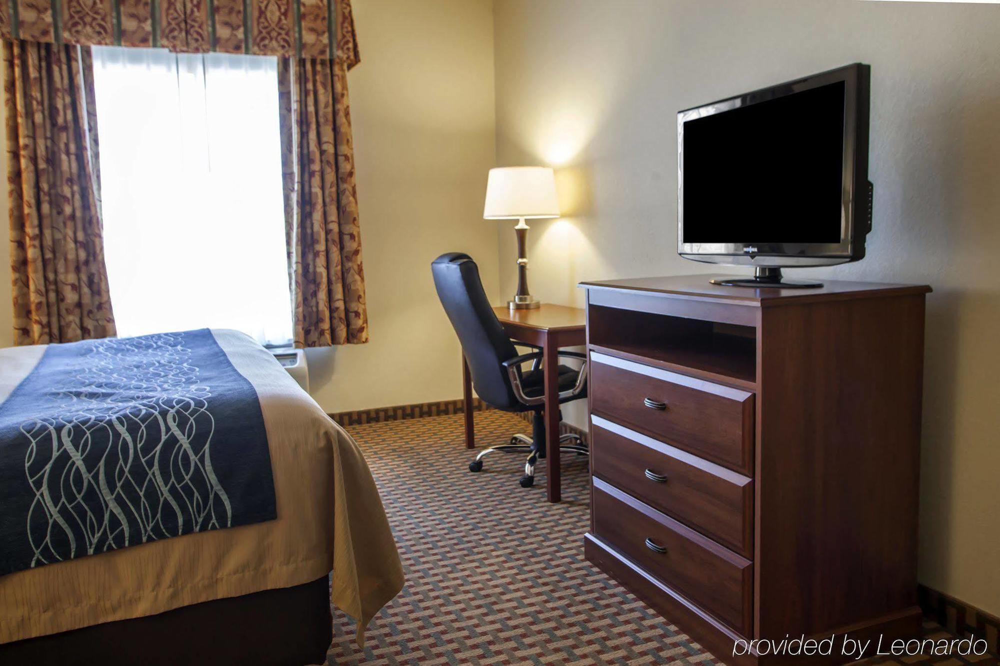 Comfort Inn & Suites Harrisonville Экстерьер фото