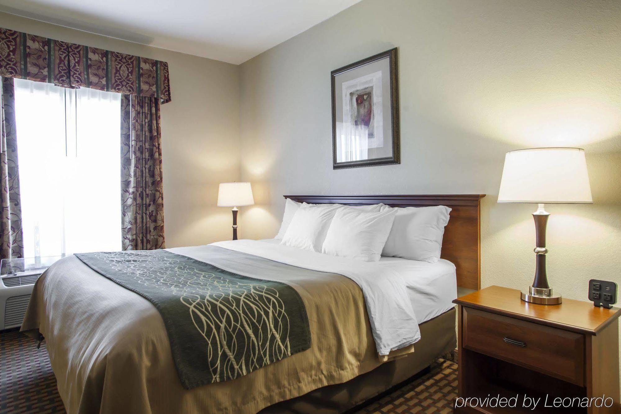 Comfort Inn & Suites Harrisonville Экстерьер фото