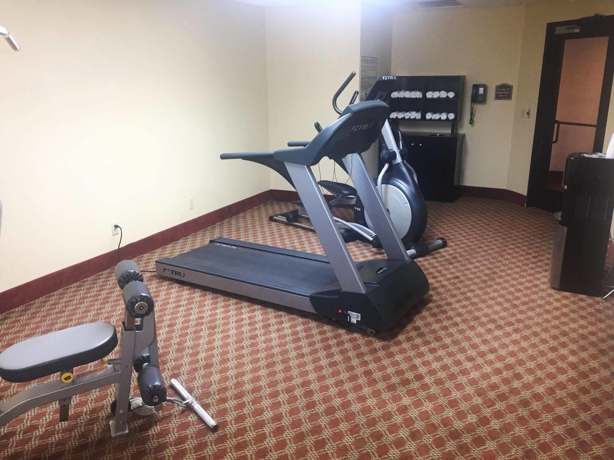 Comfort Inn & Suites Harrisonville Экстерьер фото